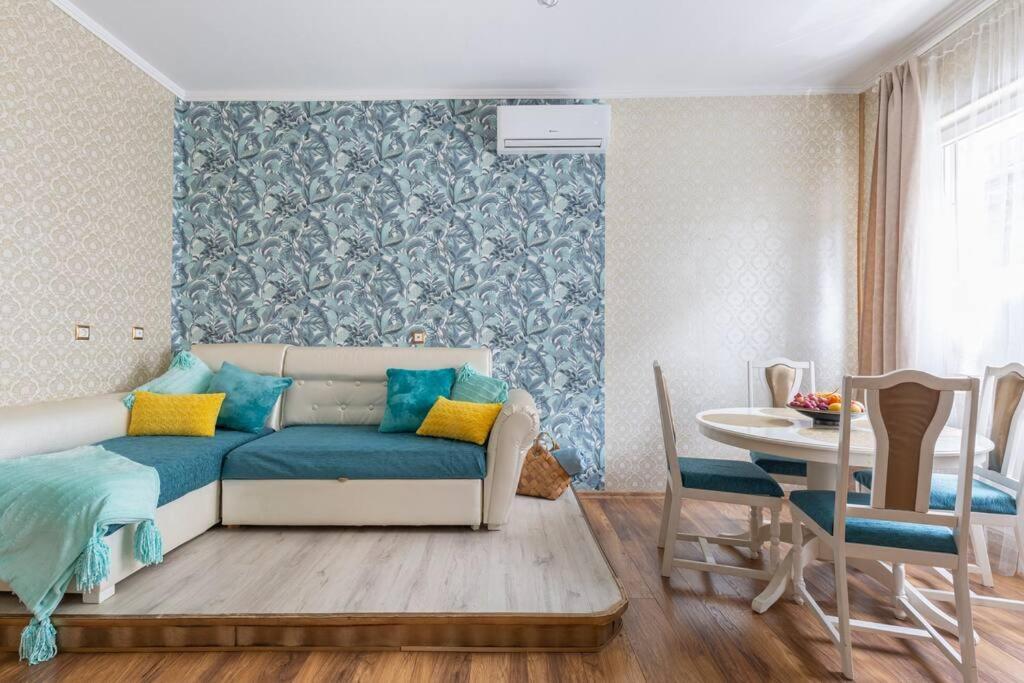 Stylish Central Budapest Apartment Exterior photo